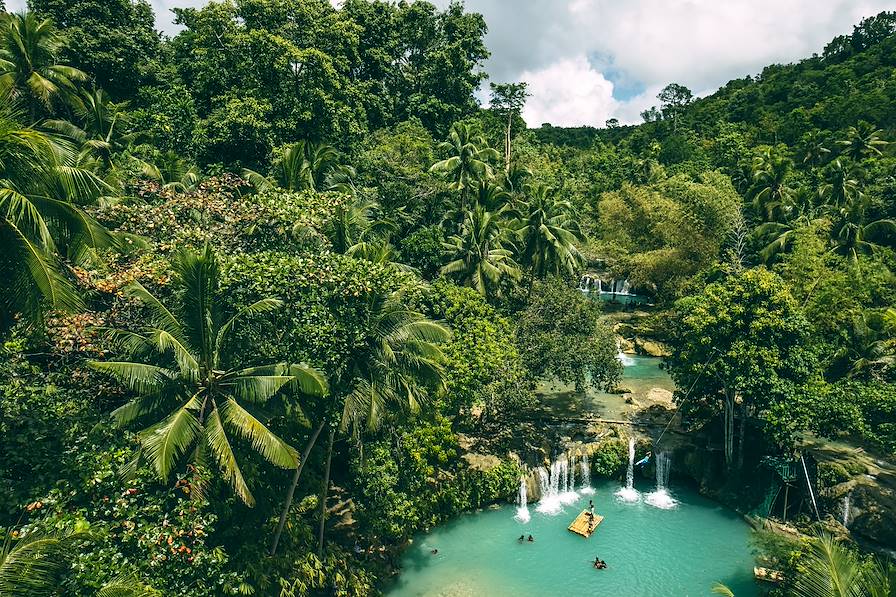 Cambugahay Falls - Siquijor - Philippines © Nikada/Getty Images/iStockphoto
