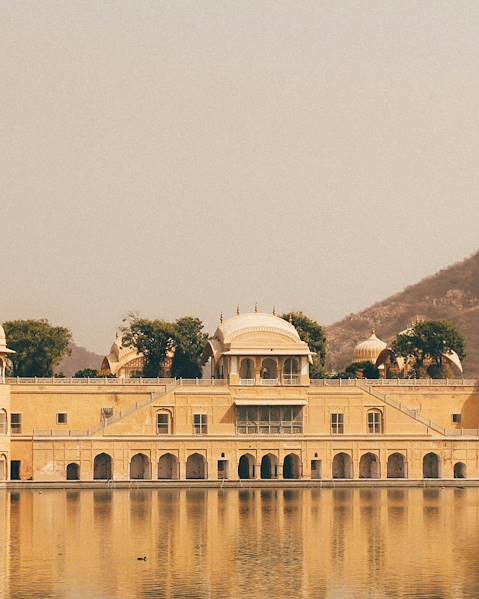 Voyages itinérants Inde - Delhi - Jaisalmer - Jodhpur - Udaipur - Barli - Jaipur - Agra