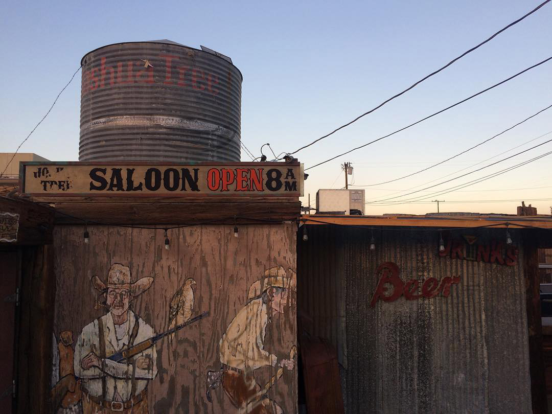 Bar Joshua Tree