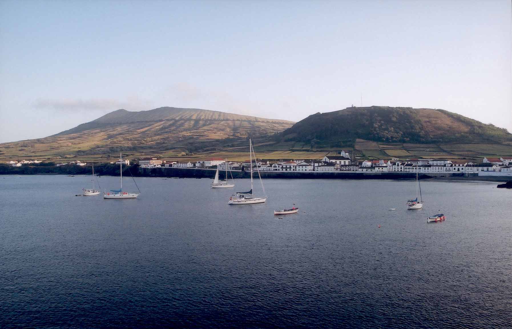 Bateaux au large de Graciosa