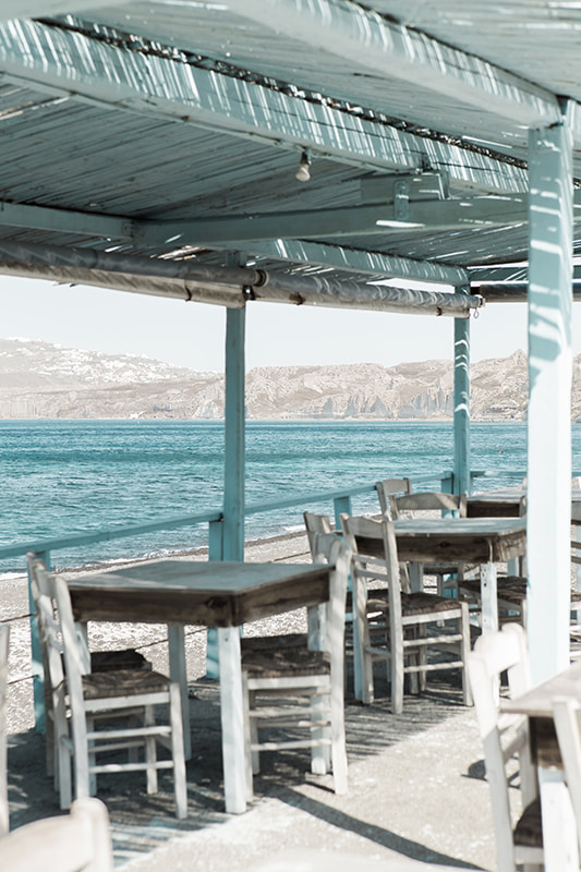 Restaurant plage à Santorin