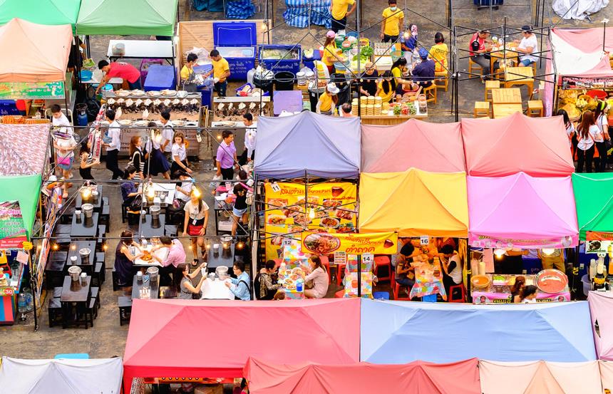 Le week-end à Bangkok, c’est jour de marché