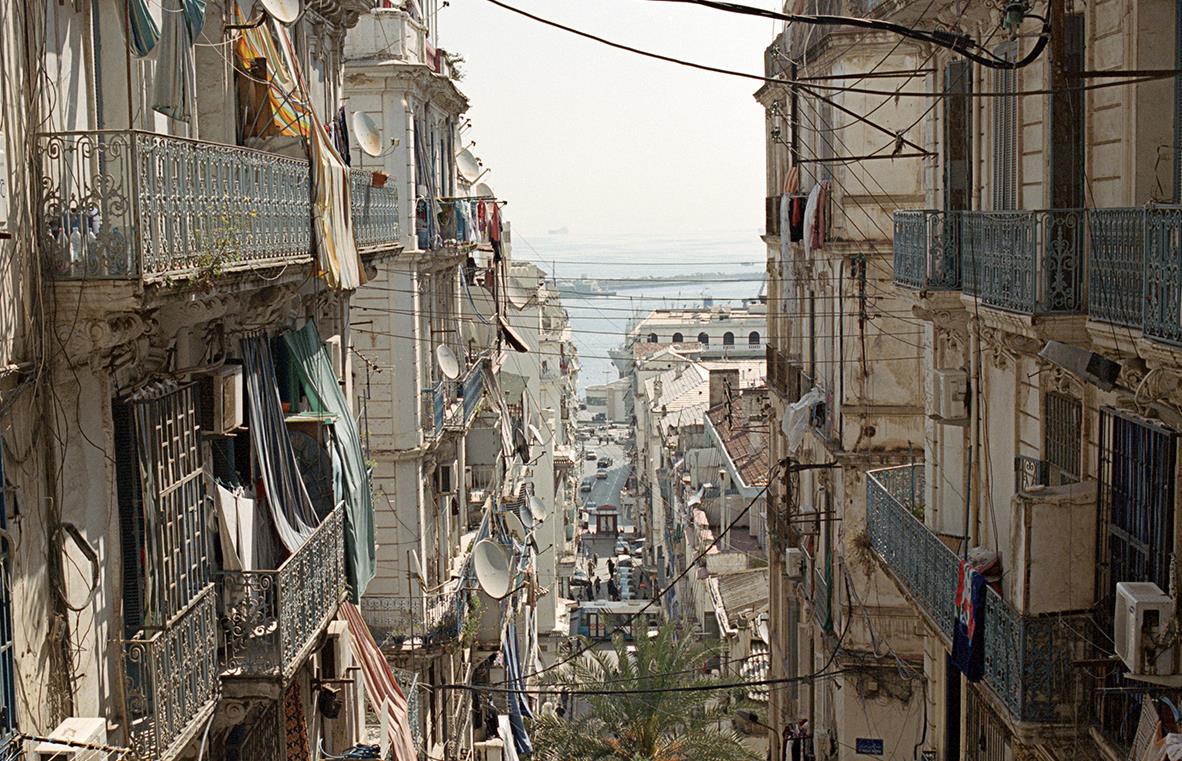 Alger : nouvelle vague